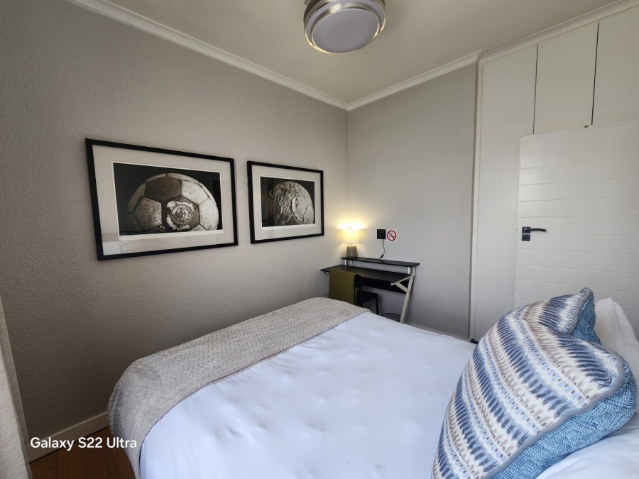 To Let 2 Bedroom Property for Rent in Lagoon Beach Western Cape